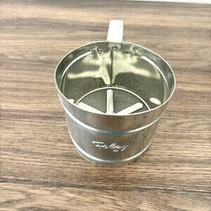 Vintage Foley Powdered Sugar Flour Sifter - Aluminum